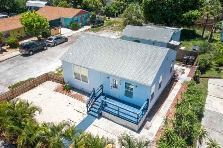 Multi-family house For Sale in 829, South L Street, Lake Worth Beach, Florida