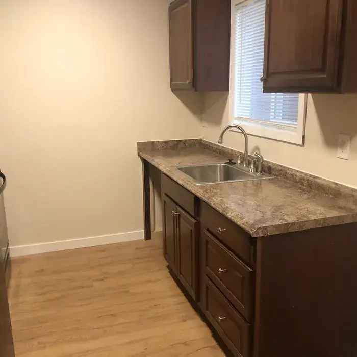 2 Bed 1 Bath Apartment for Rent - Onsite Laundry