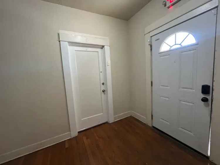 Apartment Unit for Rent