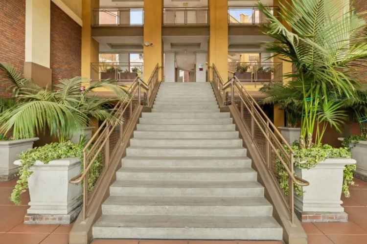 Condo For Sale in 809, Auzerais Avenue, San Jose, California