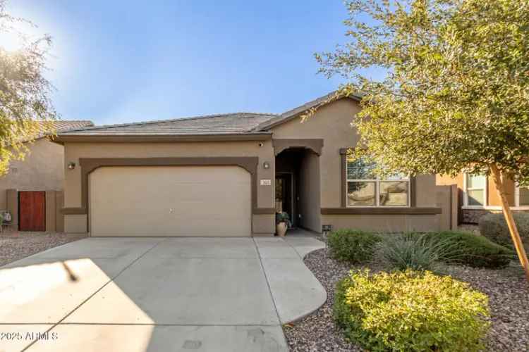 Single-family house For Sale in 303, West Mammoth Cave Drive, San Tan Valley, Arizona