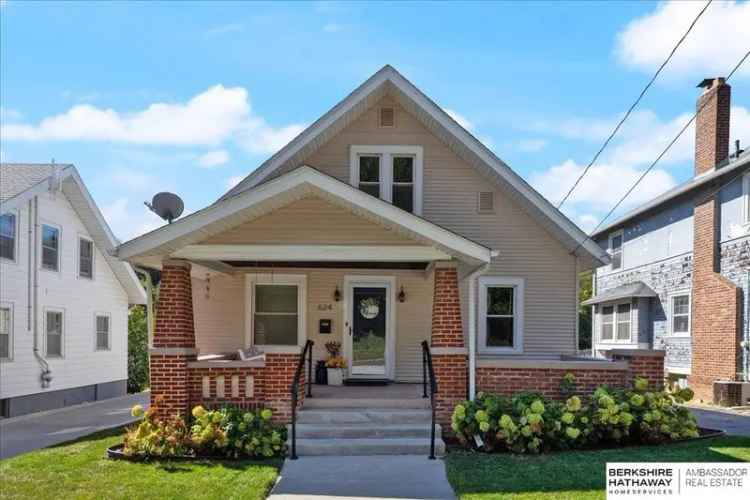 Single-family house For Sale in 634, Benton Street, Council Bluffs, Iowa