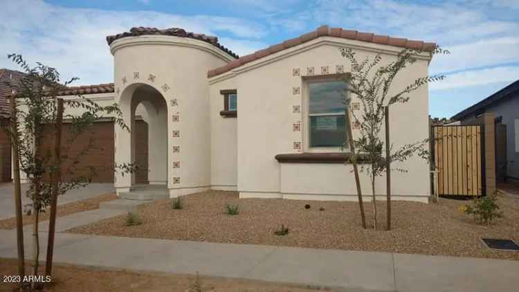 Single-family house For Sale in 22468, East Calle De Flores, Queen Creek, Arizona