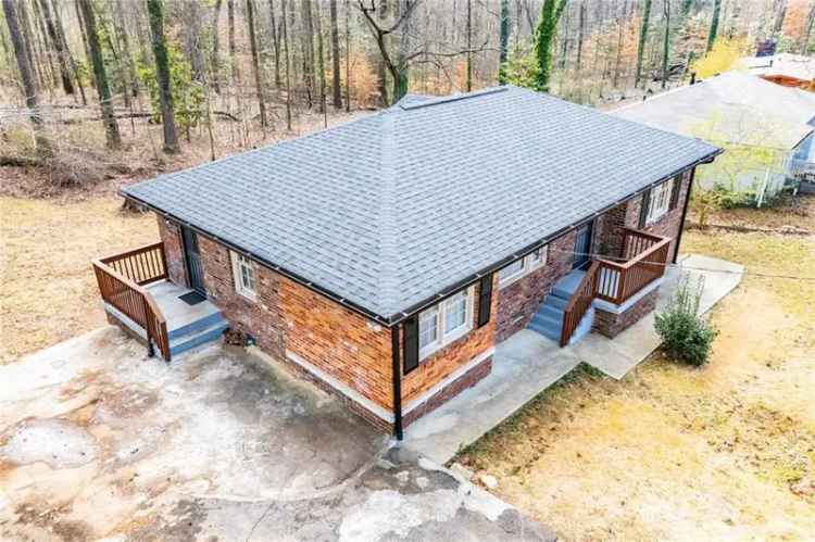 Single-family house For Sale in 2580, County Line Road Southwest, Atlanta, Georgia