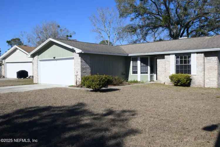 Single-family house For Sale in 8153, Settlers Landing Trail North, Jacksonville, Florida