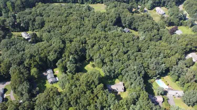 Land For Sale in 224, Arch Road, Avon, Connecticut