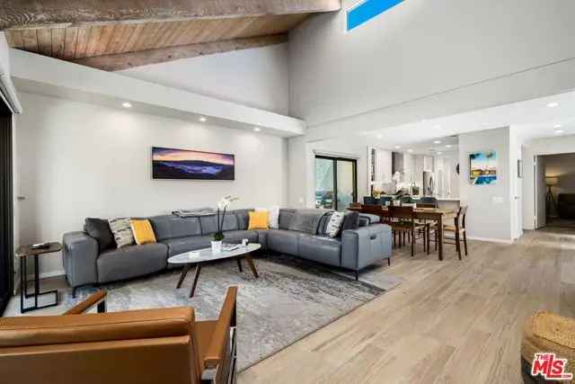 Condo For Sale in 318, Forest Hills Drive, Rancho Mirage, California