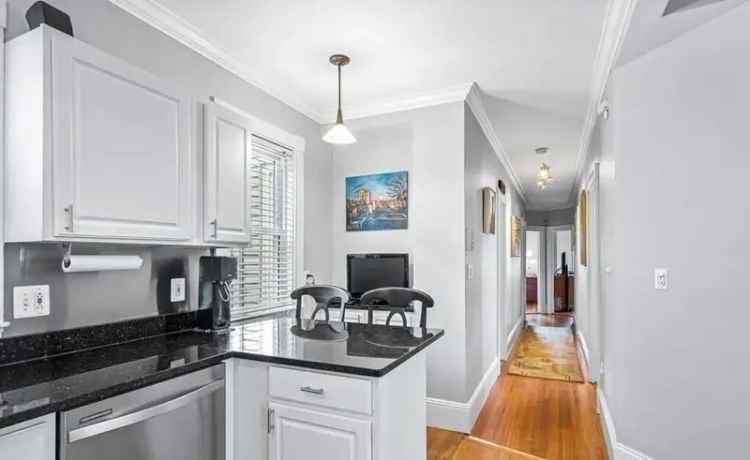 4 Bedroom Apartment near JFK T Station