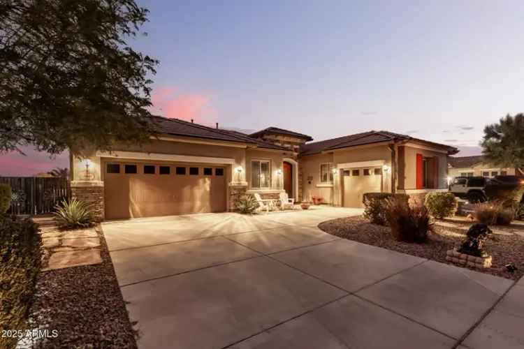 Single-family house For Sale in 19000, East Old Beau Trail, Queen Creek, Arizona