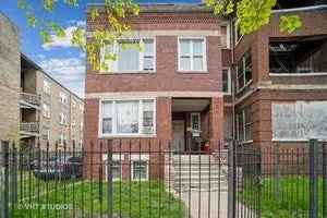 Multi-family house For Sale in 7536, South Stewart Avenue, Chicago, Illinois