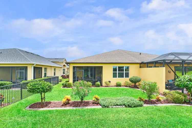 House For Sale in 12759, Southwest Lake Fern Circle, Port Saint Lucie, Florida