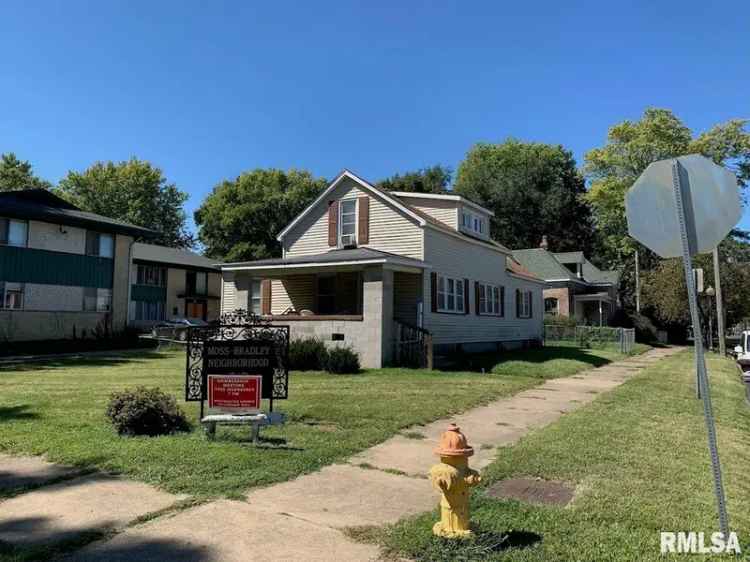 Single-family house For Sale in 917, North Sheridan Road, Peoria, Illinois