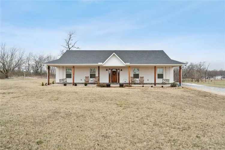 Single-family house For Sale in 13591, Beaty Road, Gravette, Arkansas