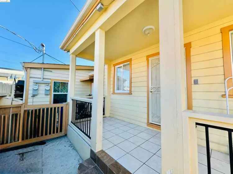 Multi-family house For Sale in 1720, 46th Avenue, Oakland, California