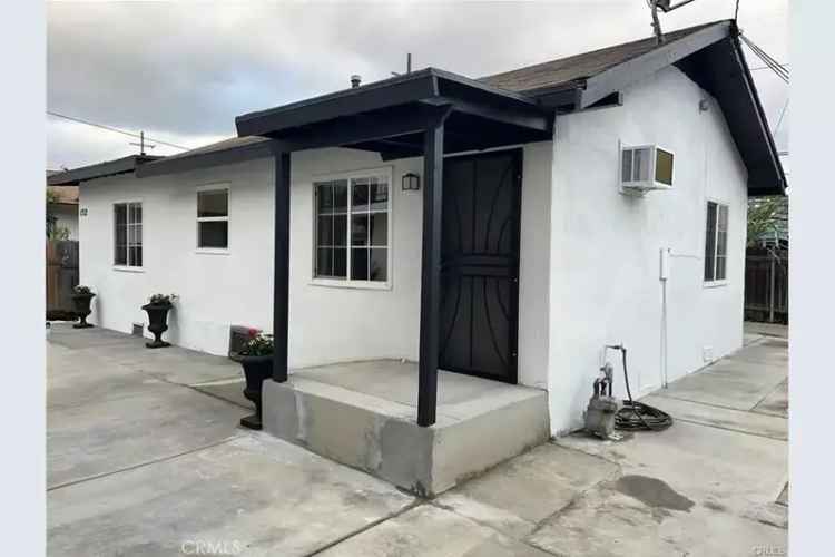 Multi-family house For Sale in Long Beach, California