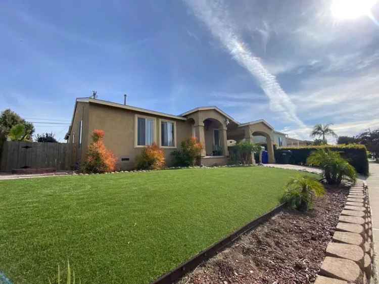 Single-family house For Sale in 343, Los Alamos Drive, San Diego, California