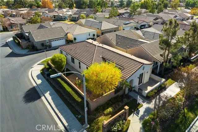 Single-family house For Sale in 244, Four Seasons Boulevard, Hemet, California