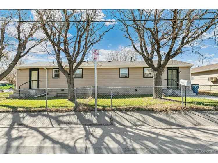 Multi-family house For Sale in 5997, Magnolia Street, Commerce City, Colorado