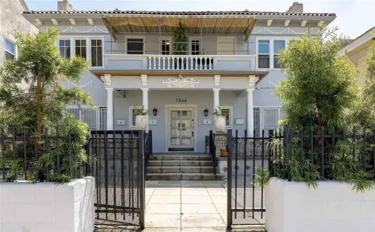 Multi-family house For Sale in 1944, Argyle Avenue, Los Angeles, California