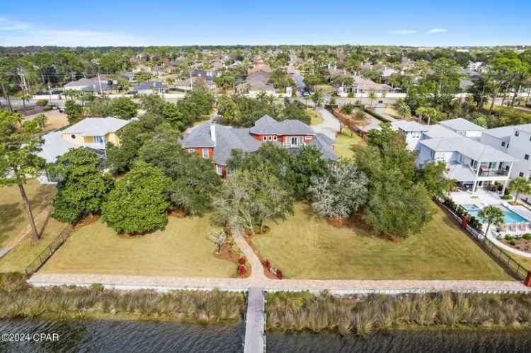 Single-family house For Sale in 8115, North Lagoon Drive, Panama City Beach, Florida