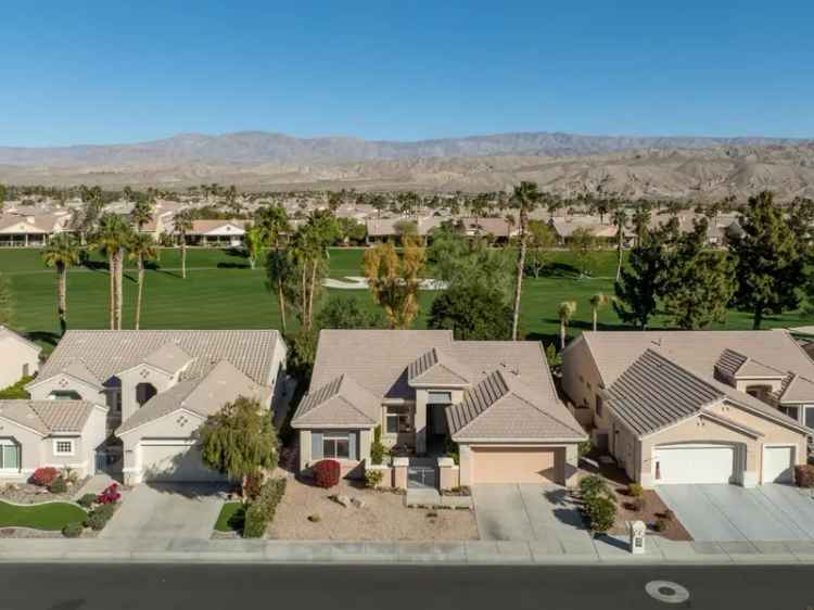 Single-family house For Sale in 78570, Sunrise Mountain View, Desert Palms, California