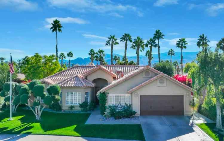 Single-family house For Sale in Palm Desert, California