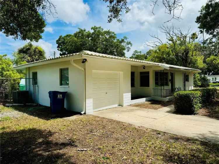 Single-family house For Sale in 1001, 75th Avenue North, Saint Petersburg, Florida