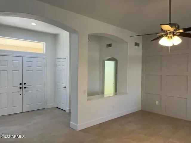 Single-family house For Sale in 22029, North Golf Club Drive, Sun City West, Arizona