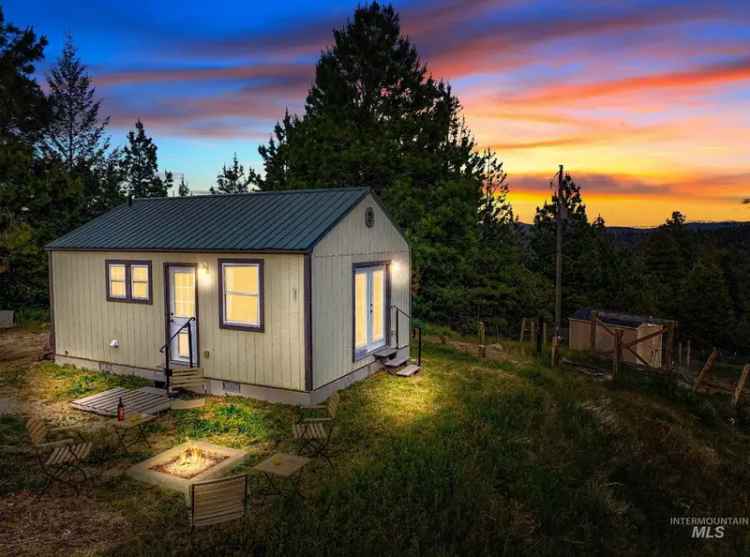 Single-family house For Sale in 5, Ridgetop Drive, Idaho