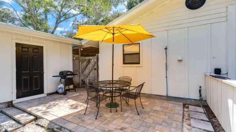 Single-family house For Sale in 506, Le Grand Drive, Panama City Beach, Florida