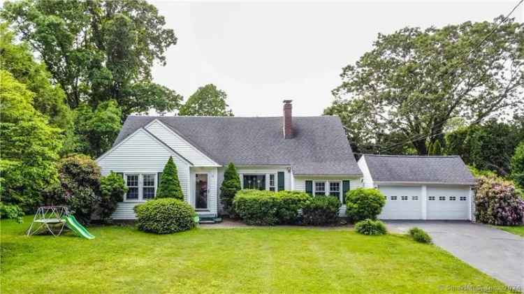 Single-family house For Sale in 31, Woodland Drive, Norwich, Connecticut