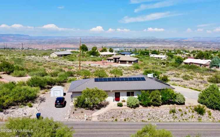 Single-family house For Sale in Clarkdale, Arizona