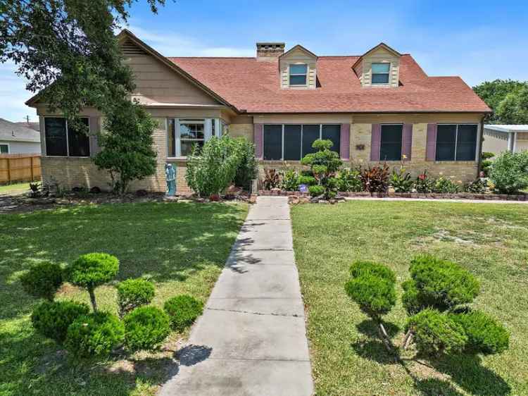 Single-family house For Sale in Texas