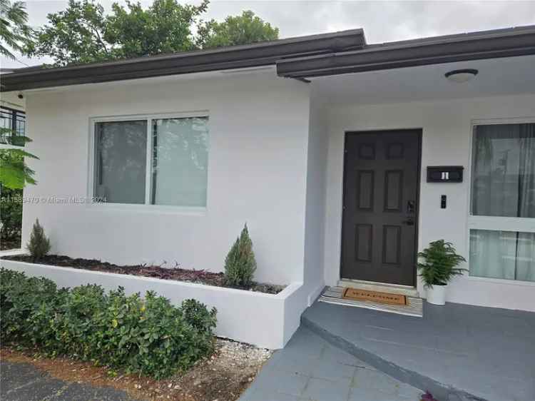 Multi-family house For Sale in 2130, Northeast 56th Street, Fort Lauderdale, Florida