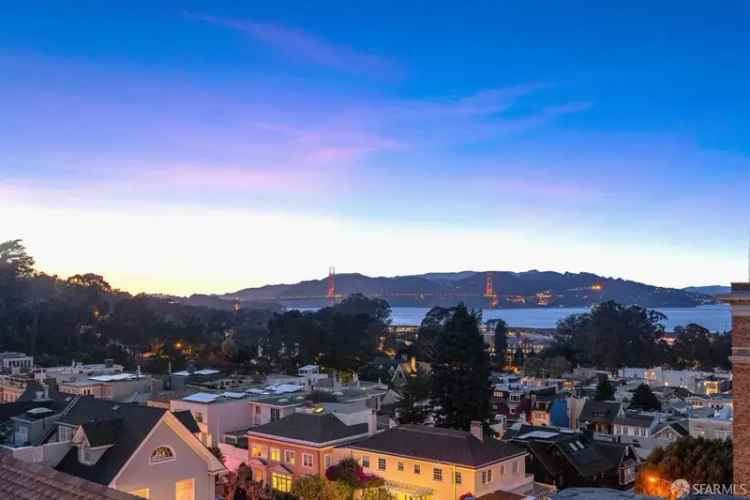 Single-family house For Sale in 2536, Baker Street, San Francisco, California