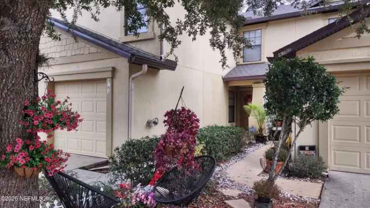 House For Sale in 4753, Playschool Drive, Jacksonville, Florida