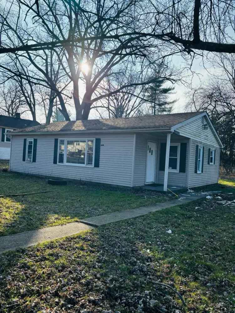 Single-family house For Sale in Gary, Indiana