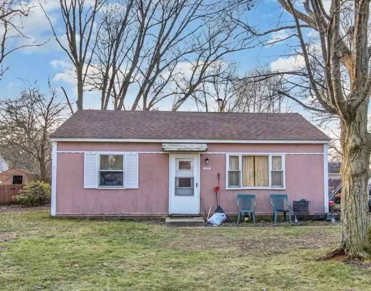 Single-family house For Sale in 509, Walton Avenue, Michigan City, Indiana