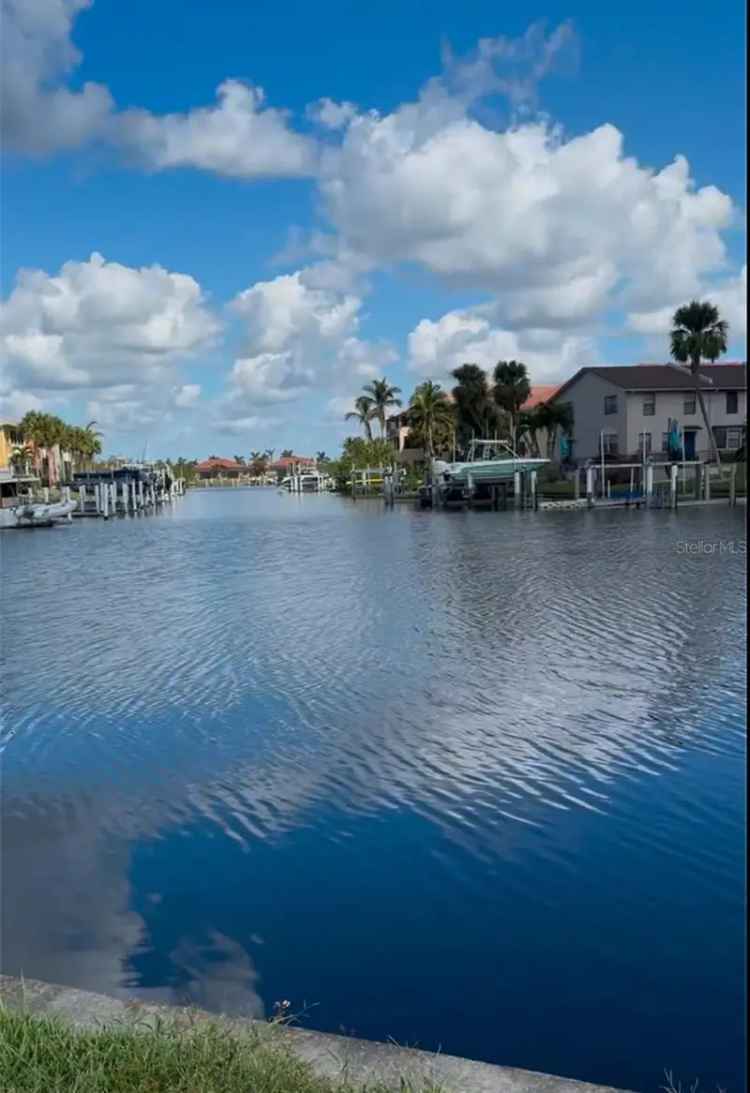 Land For Sale in Punta Gorda, Florida