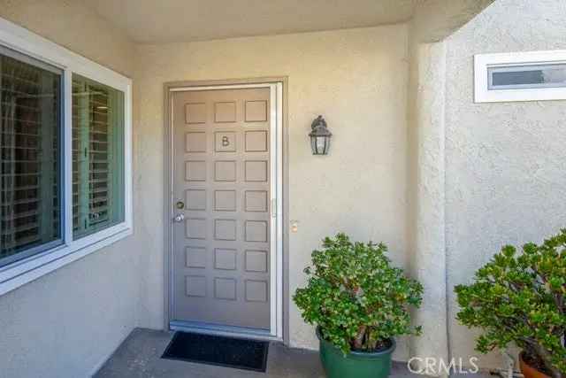 Condo For Sale in 5465, Paseo del Lago East, Laguna Woods, California