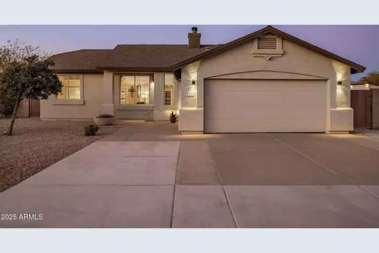 Single-family house For Sale in Phoenix, Arizona