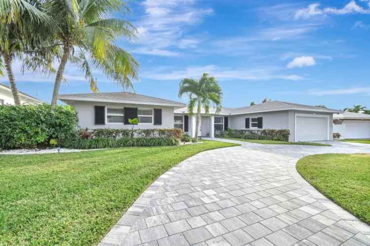 Single-family house For Sale in Boynton Beach, Florida