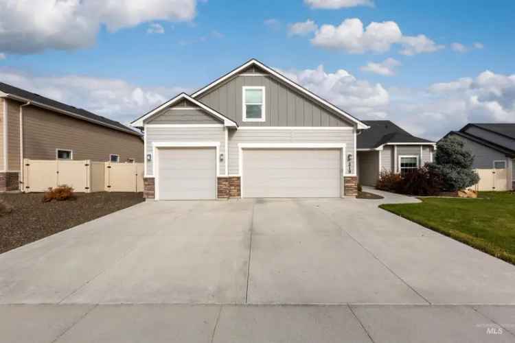 Single-family house For Sale in 219, Appalachian Street, Caldwell, Idaho