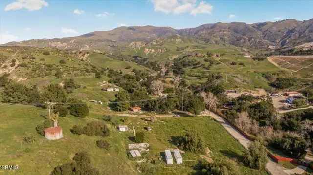 Single-family house For Sale in 12051, Browns Canyon Road, Unincorporated Chatsworth, California