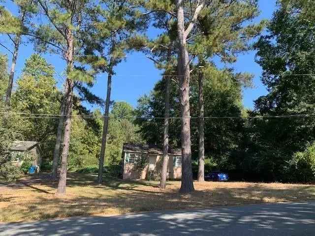 Single-family house For Sale in 272, Thompson Street, Alpharetta, Georgia