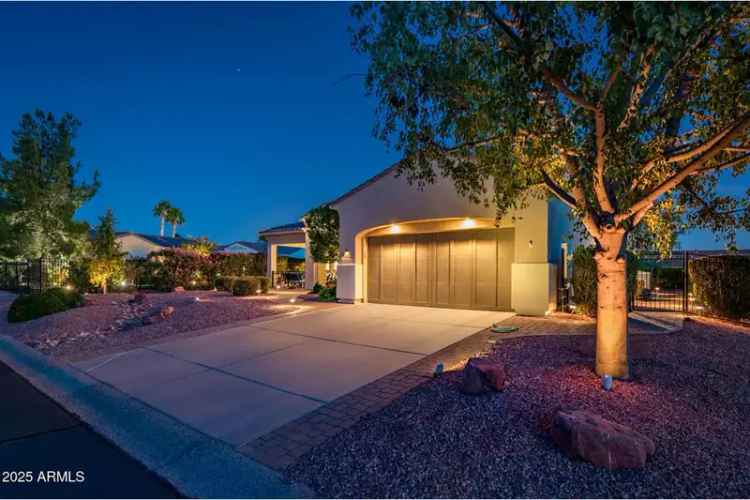 Single-family house For Sale in 13321, West Chapala Court, Sun City West, Arizona