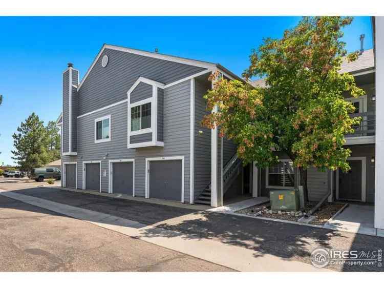 Single-family house For Sale in Gunbarrel, Colorado