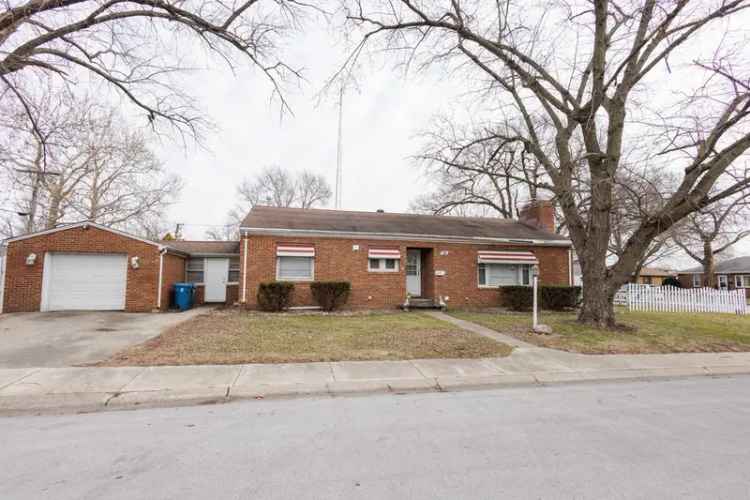 Single-family house For Sale in 595, Beckman Drive, Bradley, Illinois