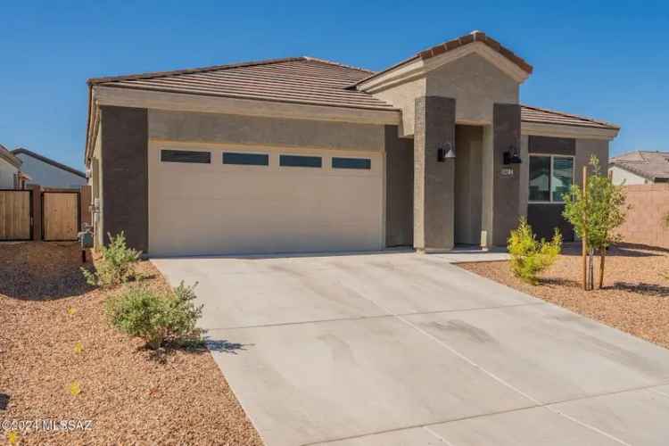 Single-family house For Sale in Vail, Arizona