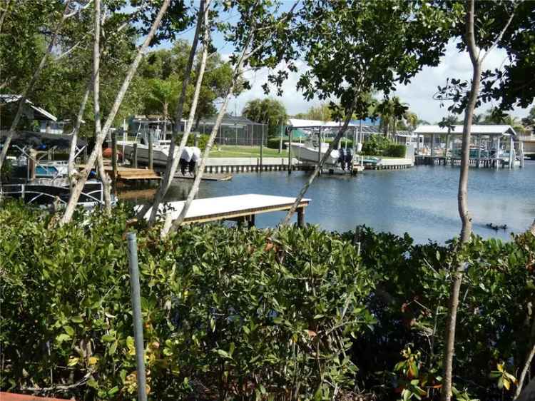 Land For Sale in 117, Carlyle Drive, Palm Harbor, Florida